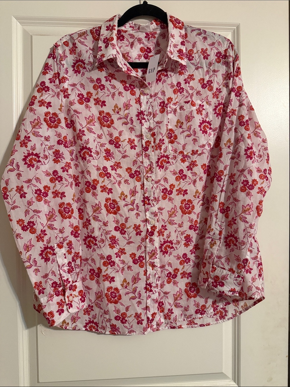 NWT GAP Women’s Pink and Orange Floral Button-Up Shirt XL